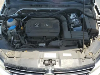 2017 Volkswagen Jetta SEL с VIN 3VWL17AJ0HM375063, выставлен на аукционе Copart как лот 61608925 с пробегом 181 108 миль миль и Списание • Salvage title. История ставок и продаж доступна на DreamBid. Изображение 11.