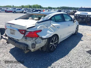 2016 Nissan Maxima SR z VIN 1N4AA6AP8GC901518, wystawiony jako IAAI lot #42042882 z przebiegiem 347 960 mil mil oraz . Historia ofert i sprzedaży dostępna na DreamBid. Obrazek 4.