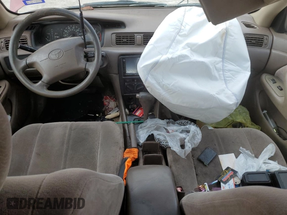1997 Toyota Camry LE с VIN 4T1BG22K6VU121447, выставлен на аукционе Copart как лот 48847475 с пробегом Не указан миль и Списание • Salvage title. История ставок и продаж доступна на DreamBid. Изображение 8.