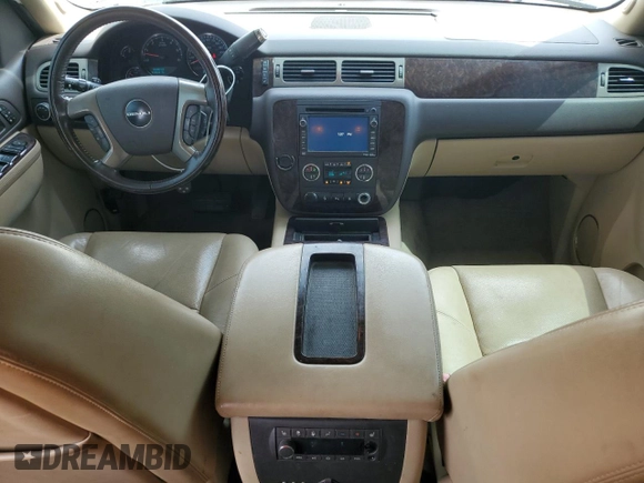 2011 GMC Yukon Denali with VIN 1GKS1EEFXBR313625, listed as a Copart auction lot 72634294 with 129,834 mi miles and Salvage Title. Bid and sale history available at carsss.com. Image 8.