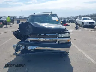 2005 Chevrolet Tahoe Z71 z VIN 1GNEK13T45R111138, wystawiony jako IAAI lot #41880322 z przebiegiem Nie podano mil oraz . Historia ofert i sprzedaży dostępna na DreamBid. Obrazek 12.