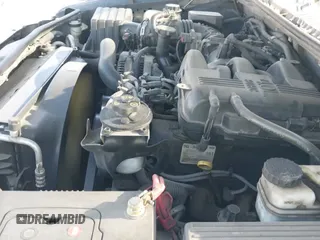 2005 Ford Explorer XLT z VIN 1FMZU63K65UA11317, wystawiony jako IAAI lot #42603292 z przebiegiem 218 625 mil mil oraz . Historia ofert i sprzedaży dostępna na DreamBid. Obrazek 19.