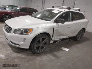2017 Volvo XC60 Dynamic with VIN YV449MRR8H2107388, listed as a IAAI auction lot 41398884 with 81,927 mi miles. Bid and sale history available at carsss.com. Image 2.