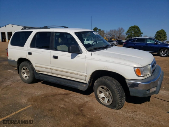 2000 Toyota 4Runner with VIN JT3GM84RXY0068817, listed as a Copart auction lot 43253875 with 329,106 mi miles and Salvage Title. Bid and sale history available at carsss.com. Image 4.