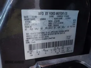 2008 Ford Super Duty F-250 SRW XL with VIN 1FTSW21R48EC94744, listed as a IAAI auction lot 41682226 with 115,420 mi miles. Bid and sale history available at carsss.com. Image 9.