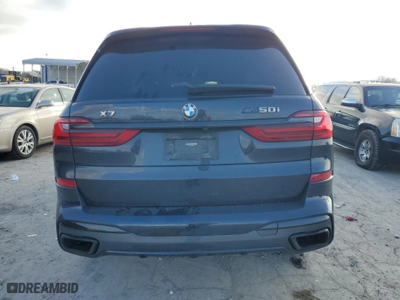 2022 BMW X7 M50i with VIN 5UXCX6C06N9N09065, listed as a Copart auction lot 85983204 with 0 mi miles and Salvage Title. Bid and sale history available at carsss.com. Image 6.