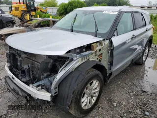 2021 Ford Explorer z VIN 1FMSK8BB7MGC50375, wystawiony jako Copart lot #57771895 z przebiegiem 72 198 mil mil oraz Szkoda całkowita • Salvage title. Historia ofert i sprzedaży dostępna na DreamBid. Obrazek 1.