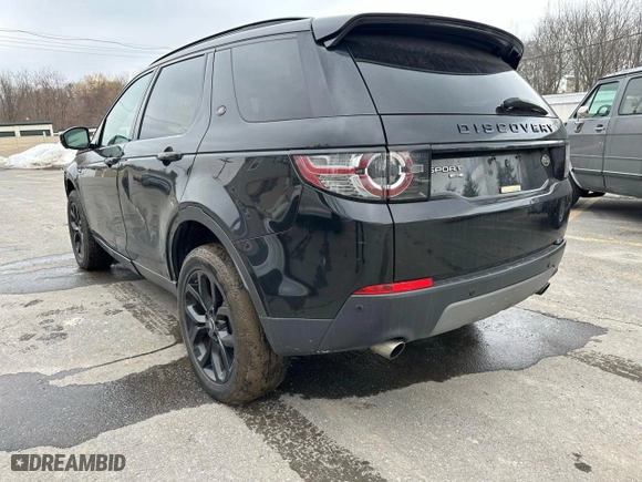 2019 Land Rover Discovery Sport HSE with VIN SALCR2FX5KH793179, listed as a Copart auction lot 48024115 with 58,927 mi miles and Clean Title. Bid and sale history available at carsss.com. Image 2.