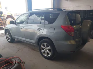 2008 Toyota RAV4 Ltd with VIN JTMBD31V086078456, listed as a IAAI auction lot 42064849 with 215,148 mi miles. Bid and sale history available at carsss.com. Image 3.