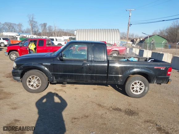 2011 Ford Ranger XLT with VIN 1FTLR4FE3BPA39317, listed as a IAAI auction lot 41644611 with 191,794 mi miles. Bid and sale history available at carsss.com. Image 14.