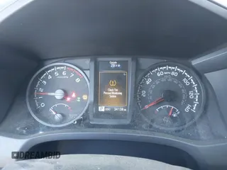 2023 Toyota Tacoma 4WD SR with VIN 3TMCZ5AN4PM582962, listed as a IAAI auction lot 41373504 with 34,138 mi miles. Bid and sale history available at carsss.com. Image 7.