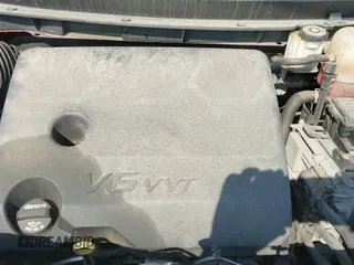 2019 Chevrolet Traverse LT z VIN 1GNEVHKW8KJ141247, wystawiony jako IAAI lot #42872355 z przebiegiem 104 324 mil mil oraz . Historia ofert i sprzedaży dostępna na DreamBid. Obrazek 19.