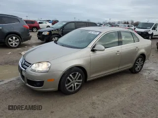 2005 Volkswagen Jetta 2.5L с VIN 3VWDF71K35M601882, выставлен на аукционе Copart как лот 86214834 с пробегом 163 559 миль миль и Списание • Salvage title. История ставок и продаж доступна на DreamBid. Изображение 1.
