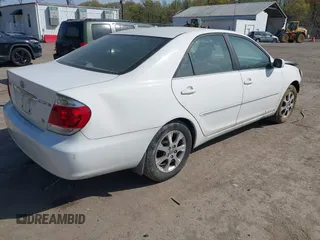 2005 Toyota Camry LE with VIN JTDBF30K650165746, listed as a IAAI auction lot 42066944 with 205,829 mi miles and . Bid and sale history available at DreamBid. Image 4.