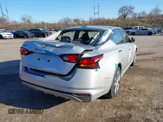 2024 Nissan Altima 2.5 S with VIN 1N4BL4BV0RN393522, listed as a IAAI auction lot 41888296 with 17,326 mi miles. Bid and sale history available at carsss.com. Image 6.