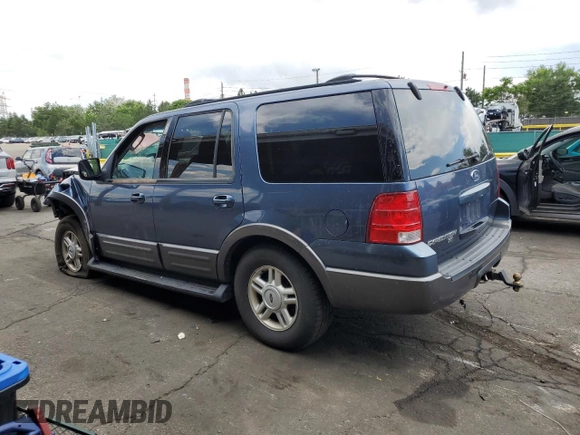 2004 Ford Expedition Special Service с VIN 1FMFU16L44LB00284, выставлен на аукционе Copart как лот 62785445 с пробегом 101 301 миль миль и Списание • Salvage title. История ставок и продаж доступна на DreamBid. Изображение 2.