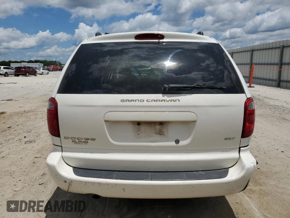 2005 Dodge Caravan SXT z VIN 2D4GP44L15R380469, wystawiony jako Copart lot #58800775 z przebiegiem Nie podano mil oraz Szkoda całkowita • Salvage title. Historia ofert i sprzedaży dostępna na DreamBid. Obrazek 6.