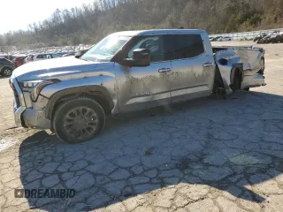 2022 Toyota Tundra Limited z VIN 5TFJA5DB2NX029623, wystawiony jako Copart lot #44953575 z przebiegiem 70 257 mil mil oraz Szkoda całkowita • Salvage title. Historia ofert i sprzedaży dostępna na DreamBid. Obrazek 1.