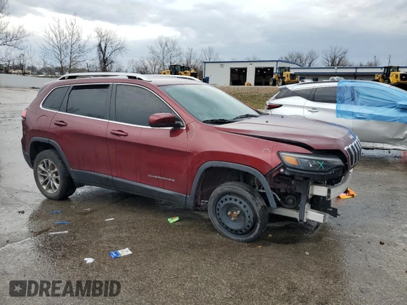 2019 Jeep Cherokee Latitude Plus z VIN 1C4PJLLB9KD454527, wystawiony jako Copart lot #50931235 z przebiegiem 108 543 mil mil oraz Szkoda całkowita • Salvage title. Historia ofert i sprzedaży dostępna na DreamBid. Obrazek 4.