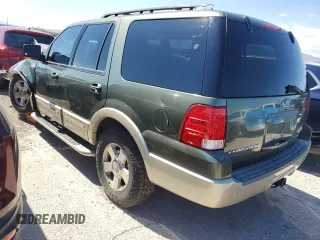 2006 Ford Expedition Eddie Bauer z VIN 1FMFU18556LA10367, wystawiony jako Copart lot #56062725 z przebiegiem 240 517 mil mil oraz Szkoda całkowita • Salvage title. Historia ofert i sprzedaży dostępna na DreamBid. Obrazek 2.