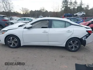 2022 Nissan Sentra SV z VIN 3N1AB8CV0NY314459, wystawiony jako IAAI lot #41268638 z przebiegiem Nie podano mil oraz . Historia ofert i sprzedaży dostępna na DreamBid. Obrazek 13.