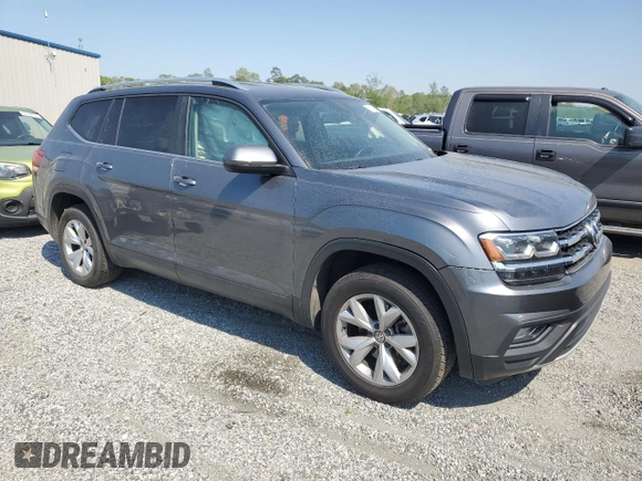 2018 Volkswagen Atlas SE with VIN 1V2CR2CA7JC563628, listed as a Copart auction lot 53817815 with 128,292 mi miles and Salvage title. Bid and sale history available at DreamBid. Image 4.