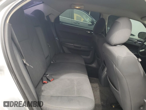 2008 Chrysler 300 LX with VIN 2C3LA43R68H225482, listed as a Copart auction lot 49899735 with 190,254 mi miles and Salvage Title. Bid and sale history available at carsss.com. Image 10.