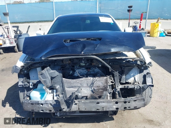 2019 Dodge Charger R/T with VIN 2C3CDXCT4KH681945, listed as a IAAI auction lot 41922885 with 73,769 mi miles and . Bid and sale history available at carsss.com. Image 12.