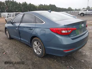 2015 Hyundai Sonata SE z VIN 5NPE24AF4FH074138, wystawiony jako IAAI lot #42332161 z przebiegiem 91 226 mil mil oraz . Historia ofert i sprzedaży dostępna na DreamBid. Obrazek 3.