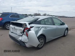 2016 Toyota Prius Two with VIN JTDKBRFU8G3502202, listed as a IAAI auction lot 42081688 with 91,128 mi miles and . Bid and sale history available at DreamBid. Image 4.