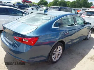 2025 Chevrolet Malibu LT with VIN 1G1ZD5ST1SF111729, listed as a IAAI auction lot 42218714 with 21,023 mi miles and . Bid and sale history available at DreamBid. Image 4.