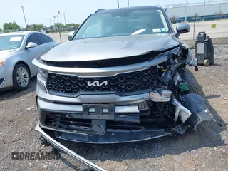 2023 Kia Sorento EX with VIN KNDRHDLG3P5140489, listed as a IAAI auction lot 42399780 with 24,042 mi miles and . Bid and sale history available at DreamBid. Image 12.