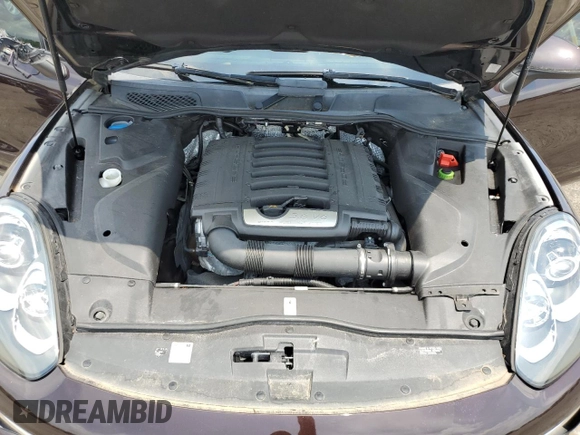 2016 Porsche Cayenne with VIN WP1AA2A24GKA14980, listed as a Copart auction lot 63139115 with 84,671 mi miles and Salvage title. Bid and sale history available at DreamBid. Image 11.