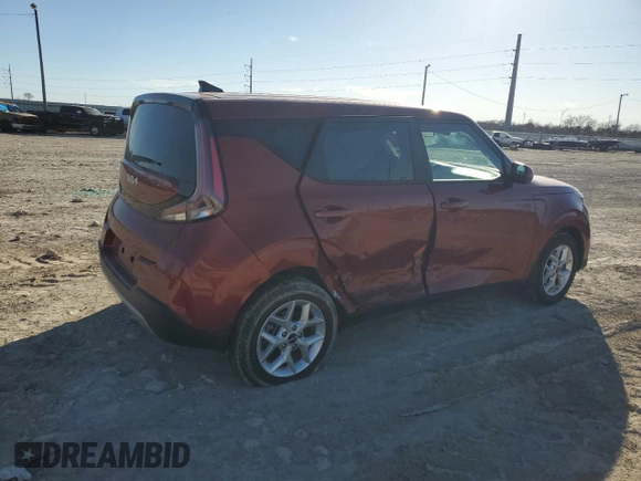 2024 Kia Soul LX with VIN KNDJ23AU7R7907608, listed as a Copart auction lot 48012815 with 34,367 mi miles and Salvage Title. Bid and sale history available at carsss.com. Image 3.