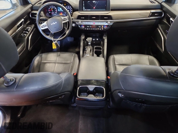 2022 Kia Telluride EX with VIN 5XYP3DHC3NG292384, listed as a Copart auction lot 59927785 with 49,105 mi miles and Salvage title. Bid and sale history available at DreamBid. Image 8.