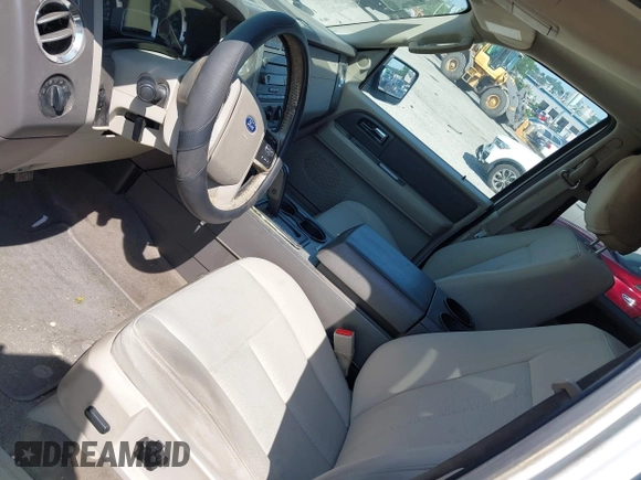 2012 Ford Expedition XL с VIN 1FMJU1G58CEF20028, выставлен на аукционе IAAI как лот 42646650 с пробегом 69 995 миль миль и . История ставок и продаж доступна на DreamBid. Изображение 15.