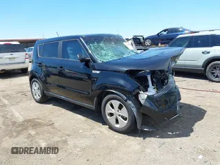 2016 Kia Soul z VIN KNDJN2A28G7338426, wystawiony jako IAAI lot #42226459 z przebiegiem Nie podano mil oraz . Historia ofert i sprzedaży dostępna na DreamBid. Obrazek 1.
