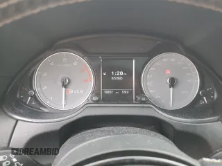 2017 Audi SQ5 Premium Plus с VIN WA1CCAFP0HA090670, выставлен на аукционе Copart как лот 59568085 с пробегом 106 057 миль миль и Списание • Salvage title. История ставок и продаж доступна на DreamBid. Изображение 9.