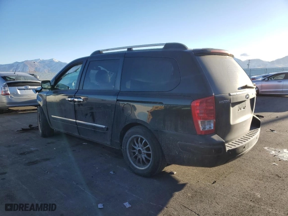 2007 Hyundai Entourage GLS with VIN KNDMC233476012055, listed as a Copart auction lot 89397435 with 0 mi miles and Salvage Title. Bid and sale history available at carsss.com. Image 2.