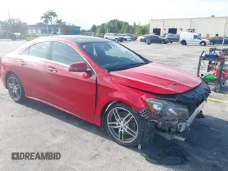 2017 Mercedes-Benz CLA 250 z VIN WDDSJ4EB7HN467038, wystawiony jako IAAI lot #42180716 z przebiegiem 71 760 mil mil oraz . Historia ofert i sprzedaży dostępna na DreamBid. Obrazek 1.