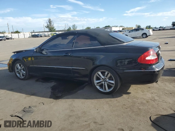 2008 Mercedes-Benz CLK 350 z VIN WDBTK56F68T094524, wystawiony jako Copart lot #46227185 z przebiegiem 160 425 mil mil oraz Czysty tytuł • Clean title. Historia ofert i sprzedaży dostępna na DreamBid. Obrazek 2.