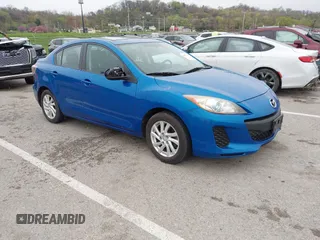 2012 Mazda 3 i Touring z VIN JM1BL1V74C1667180, wystawiony jako IAAI lot #41953161 z przebiegiem 174 802 mil mil oraz . Historia ofert i sprzedaży dostępna na DreamBid. Obrazek 1.