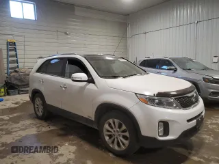 2014 Kia Sorento EX with VIN 5XYKUDA78EG472206, listed as a Copart auction lot 45191705 with 136,591 mi miles and Salvage Title. Bid and sale history available at carsss.com. Image 4.