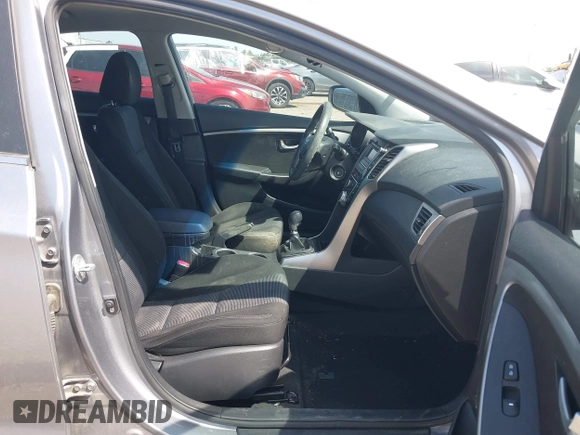 2013 Hyundai Elantra GT with VIN KMHD35LE4DU078269, listed as a IAAI auction lot 41811795 with 116,458 mi miles. Bid and sale history available at carsss.com. Image 5.