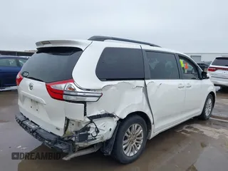 2017 Toyota Sienna XLE Auto Access Seat z VIN 5TDYZ3DC2HS846346, wystawiony jako IAAI lot #42126507 z przebiegiem 223 462 mil mil oraz . Historia ofert i sprzedaży dostępna na DreamBid. Obrazek 4.