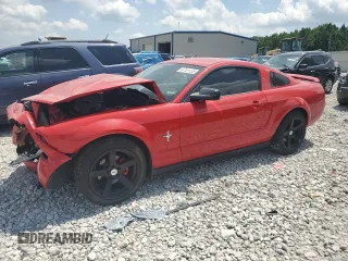 2006 Ford Mustang Standard z VIN 1ZVFT80N465161360, wystawiony jako Copart lot #61101735 z przebiegiem 149 591 mil mil oraz Czysty tytuł • Clean title. Historia ofert i sprzedaży dostępna na DreamBid. Obrazek 1.