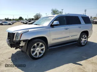 2019 Cadillac Escalade Luxury with VIN 1GYS3BKJ4KR343761, listed as a Copart auction lot 56047915 with 13,420 mi miles and Salvage title. Bid and sale history available at DreamBid. Image 1.