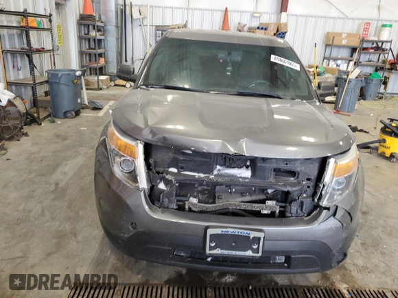 2013 Ford Utility Police Interceptor with VIN 1FM5K8AR4DGA51506, listed as a Copart auction lot 89002865 with 267,670 mi miles and Non Repairable. Bid and sale history available at carsss.com. Image 5.