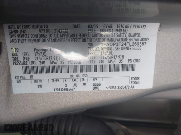 2015 Ford Focus SE with VIN 1FADP3F24FL260387, listed as a IAAI auction lot 41990194 with 80,673 mi miles. Bid and sale history available at carsss.com. Image 9.
