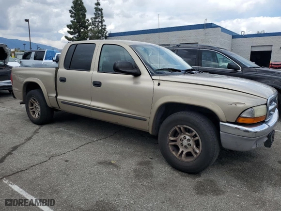 2004 Dodge Dakota SLT with VIN 1D7HL48N44S587448, listed as a Copart auction lot 45541925 with 305,432 mi miles and Salvage Title. Bid and sale history available at carsss.com. Image 4.